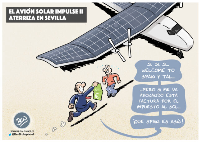 El avión solar aterriza en Sevilla