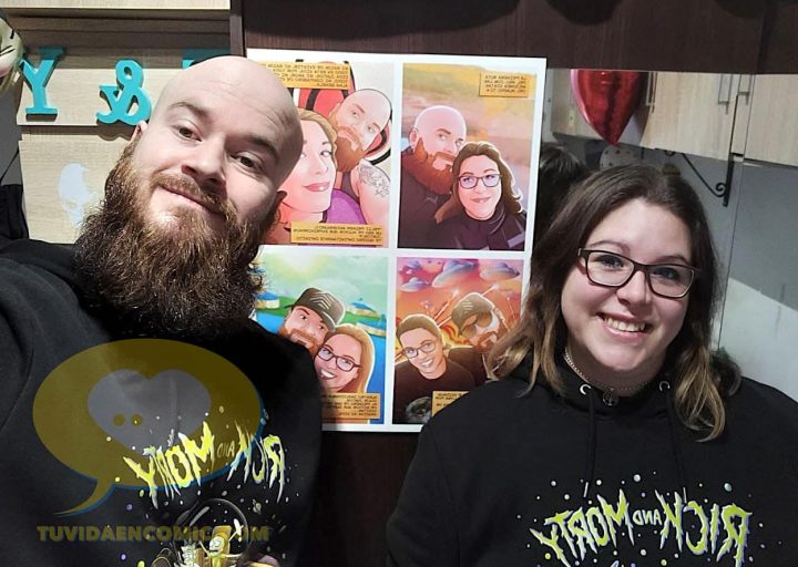 Cómic personalizado - Una historia de amor y extraterrestres en cuatro viñetas - cómic de vida - regalos personalizados - regalos románticos y originales - www.tuvidaencomic.com - Clienes felices